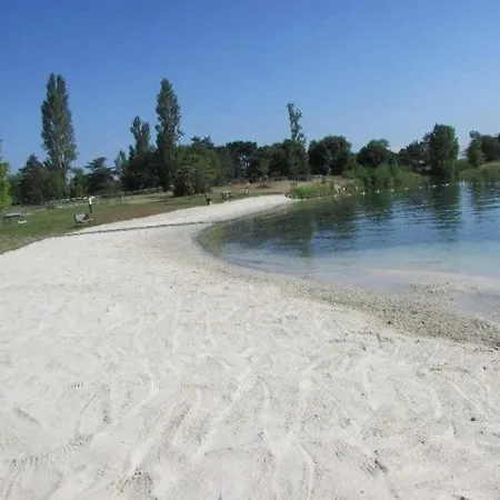 Guilhermy - Maison Contemporaine Avec Jardin Дом отдыха *